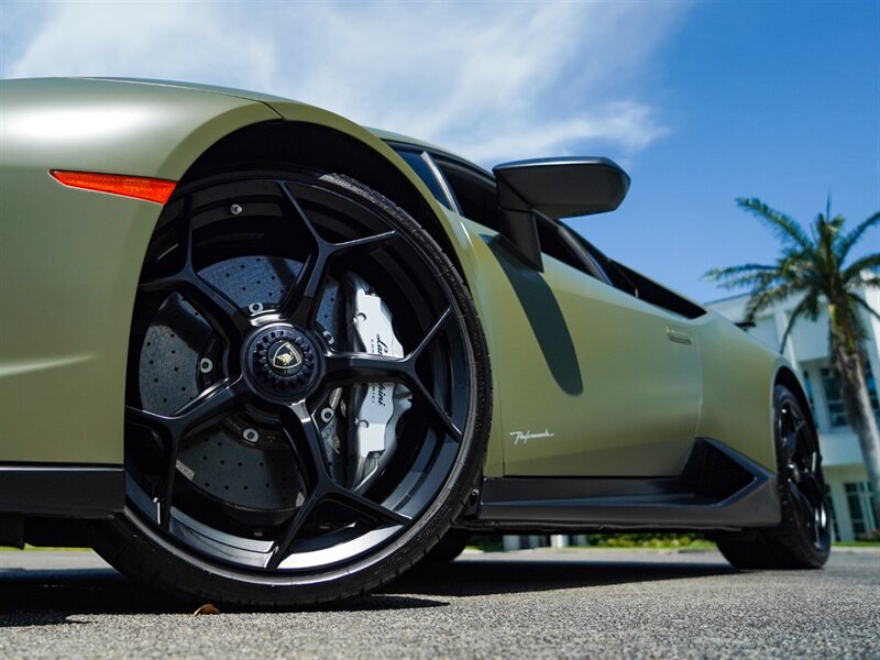 2018 Lamborghini Huracan LP 640-4 Performante - Photo 7 - Bonita Springs, FL 34134