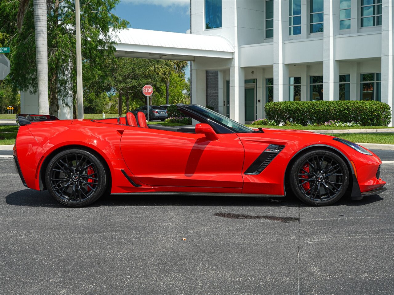 2015 Chevrolet Corvette Z06   - Photo 48 - Bonita Springs, FL 34134