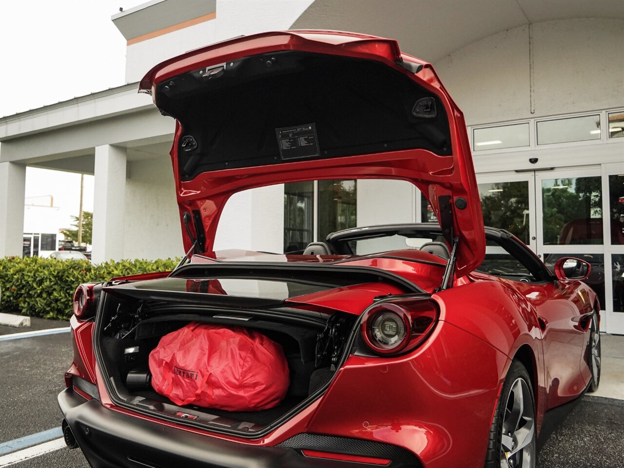 2022 Ferrari Portofino M   - Photo 45 - Bonita Springs, FL 34134