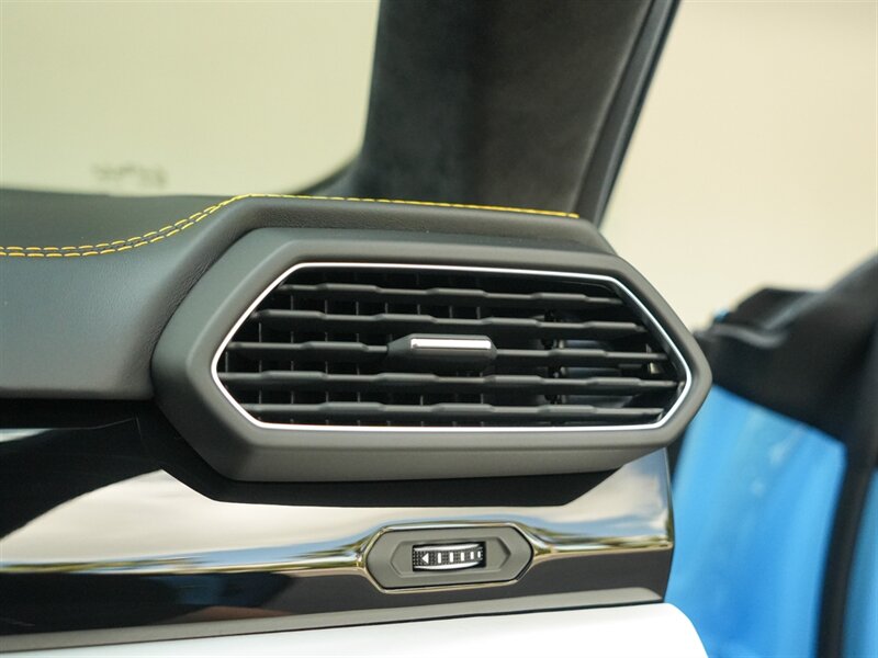 2022 Lamborghini Urus - Photo 44 - Bonita Springs, FL 34134