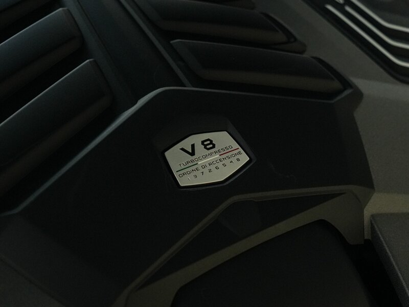 2022 Lamborghini Urus - Photo 46 - Bonita Springs, FL 34134