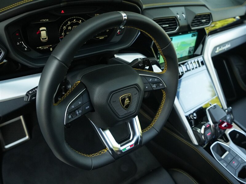 2022 Lamborghini Urus - Photo 36 - Bonita Springs, FL 34134