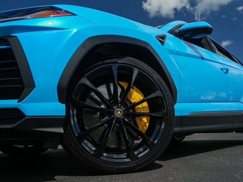 2022 Lamborghini Urus - Photo 11 - Bonita Springs, FL 34134