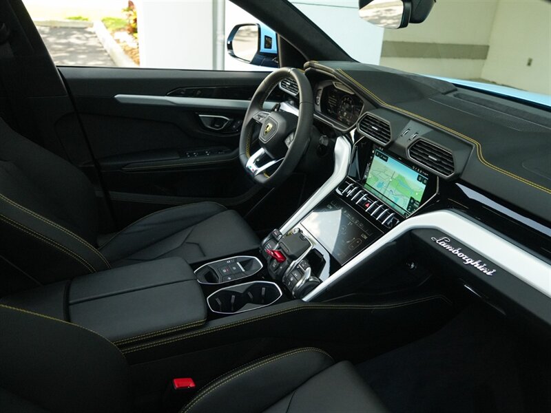 2022 Lamborghini Urus - Photo 35 - Bonita Springs, FL 34134