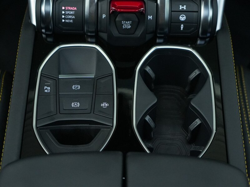 2022 Lamborghini Urus - Photo 19 - Bonita Springs, FL 34134
