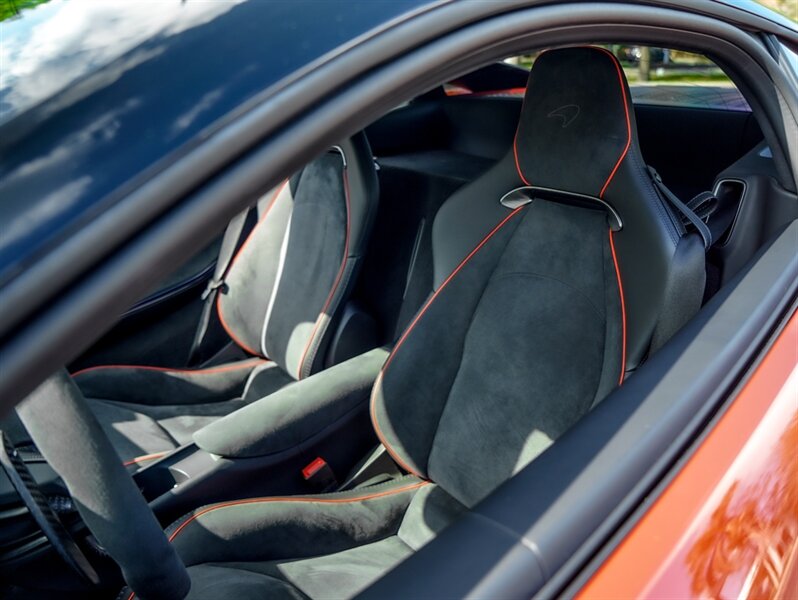 2023 McLaren Artura - Photo 9 - Bonita Springs, FL 34134