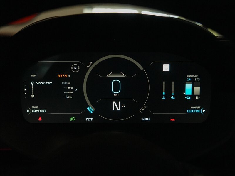 2023 McLaren Artura - Photo 18 - Bonita Springs, FL 34134