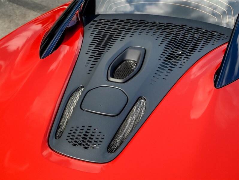 2023 McLaren Artura - Photo 48 - Bonita Springs, FL 34134