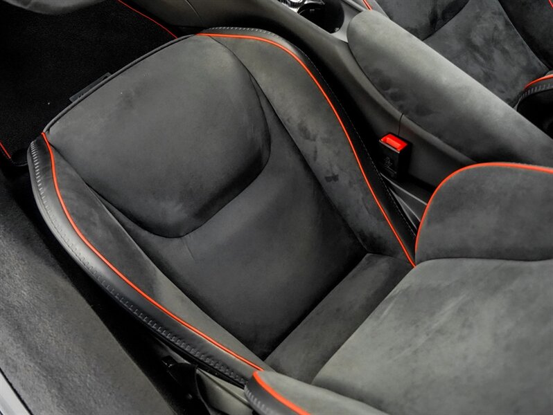 2023 McLaren Artura - Photo 22 - Bonita Springs, FL 34134