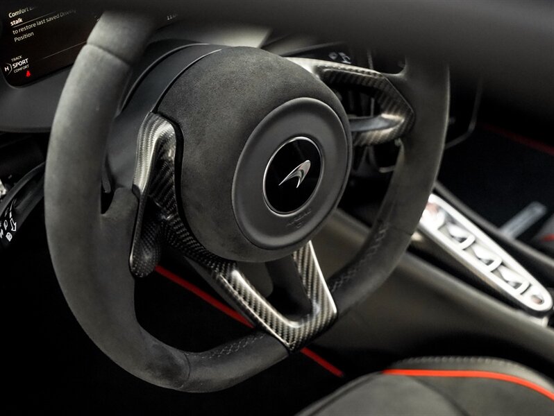 2023 McLaren Artura - Photo 17 - Bonita Springs, FL 34134