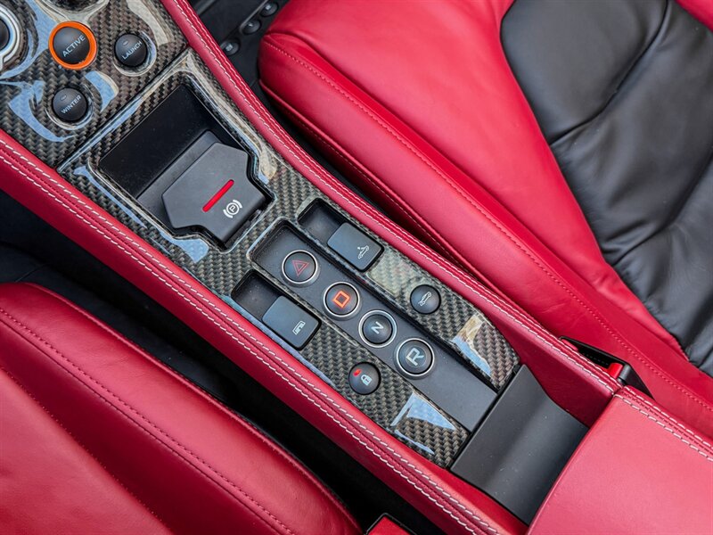 2016 McLaren 650S Spider   - Photo 24 - Bonita Springs, FL 34134