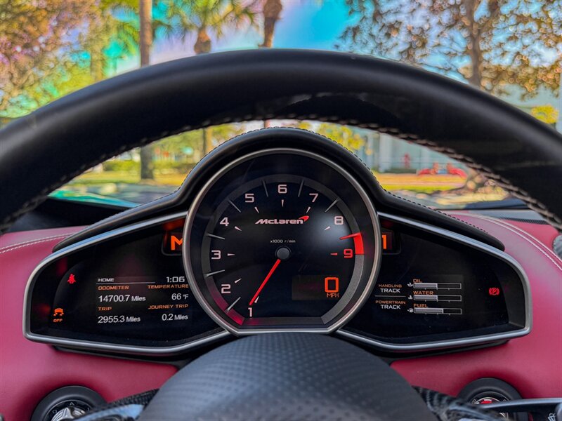 2016 McLaren 650S Spider   - Photo 16 - Bonita Springs, FL 34134
