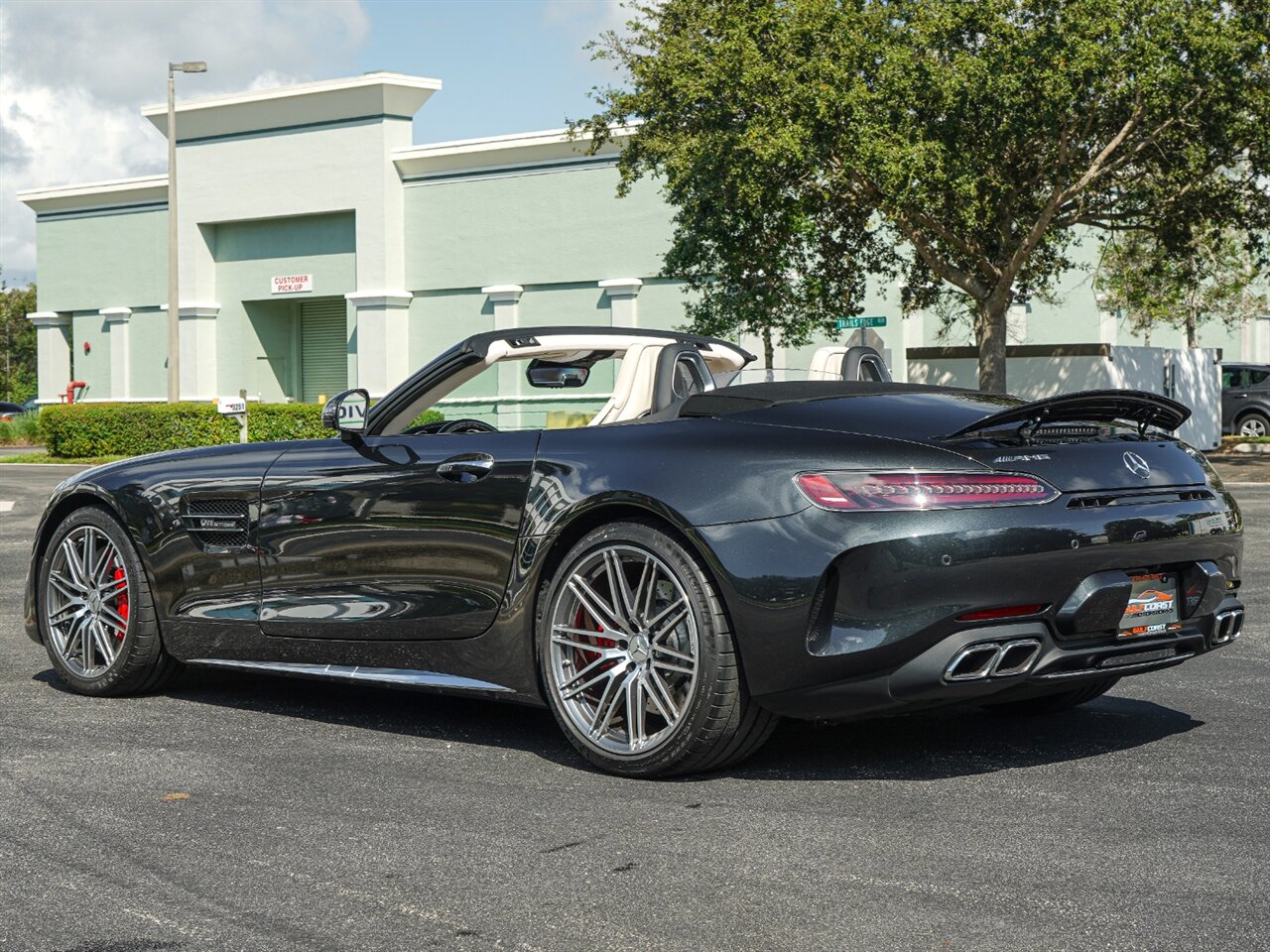 2020 Mercedes-Benz AMG GT C   - Photo 29 - Bonita Springs, FL 34134