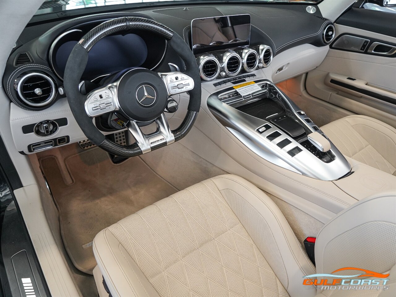 2020 Mercedes Benz C AMG photo 2