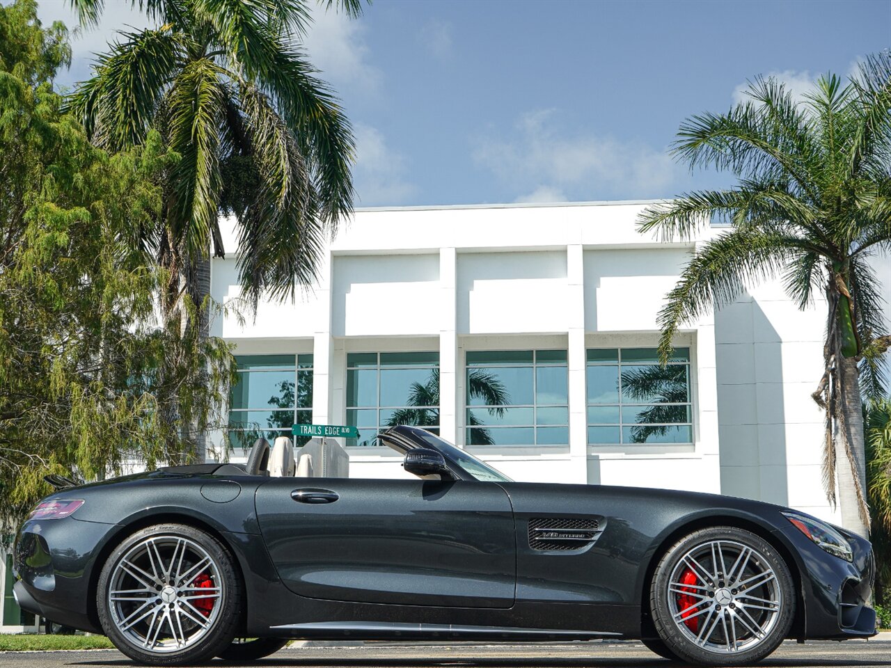 2020 Mercedes-Benz AMG GT C   - Photo 20 - Bonita Springs, FL 34134