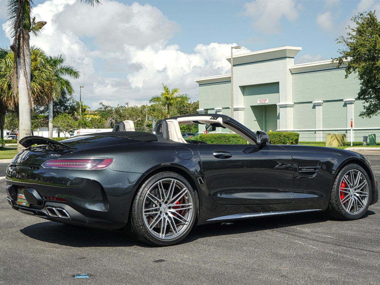 2020 Mercedes-Benz AMG GT C   - Photo 17 - Bonita Springs, FL 34134