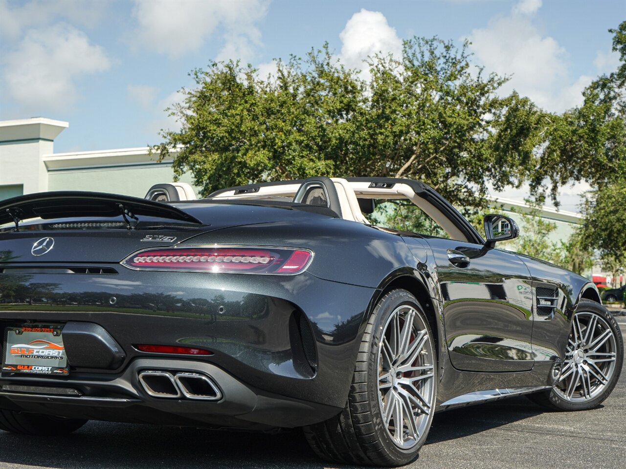 2020 Mercedes-Benz AMG GT C   - Photo 24 - Bonita Springs, FL 34134