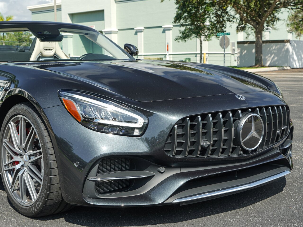 2020 Mercedes-Benz AMG GT C   - Photo 9 - Bonita Springs, FL 34134