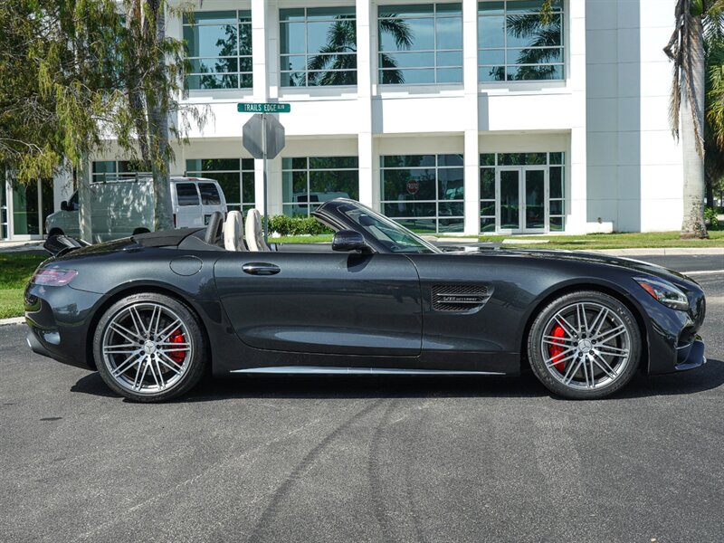 2020 Mercedes-Benz AMG GT C - Photo 19 - Bonita Springs, FL 34134