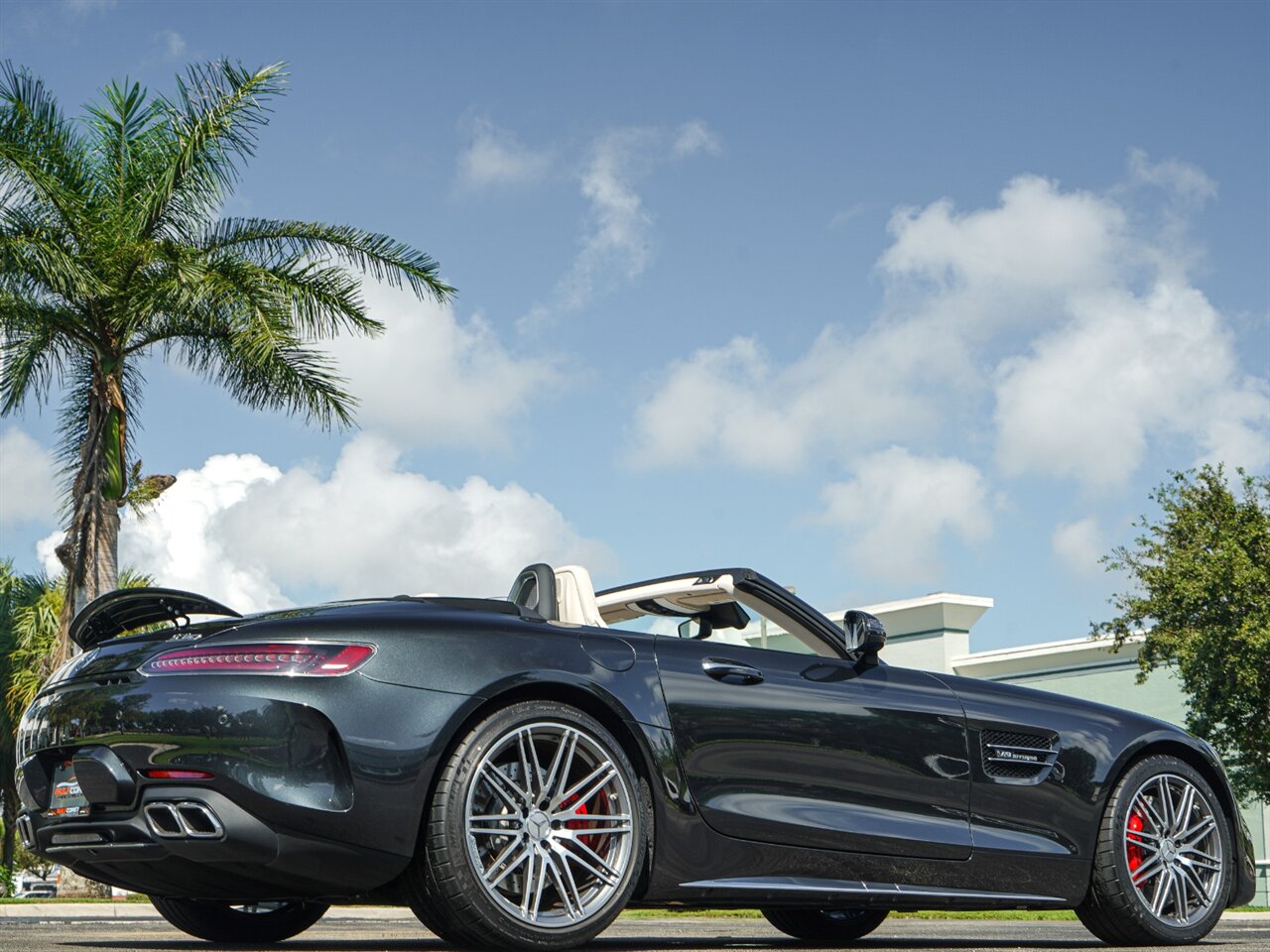 2020 Mercedes-Benz AMG GT C   - Photo 18 - Bonita Springs, FL 34134