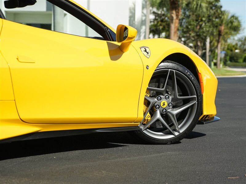 2022 Ferrari F8 Spider   - Photo 66 - Bonita Springs, FL 34134