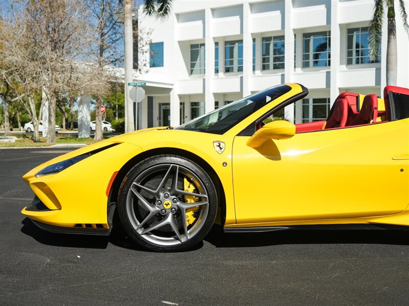 2022 Ferrari F8 Spider   - Photo 46 - Bonita Springs, FL 34134