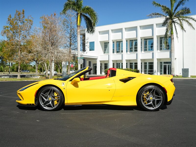 2022 Ferrari F8 Spider   - Photo 45 - Bonita Springs, FL 34134