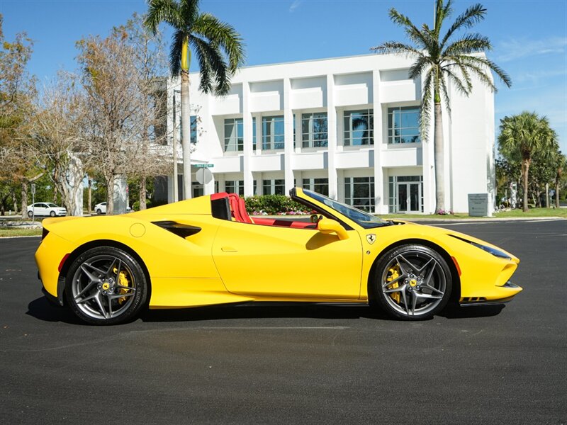 2022 Ferrari F8 Spider   - Photo 69 - Bonita Springs, FL 34134