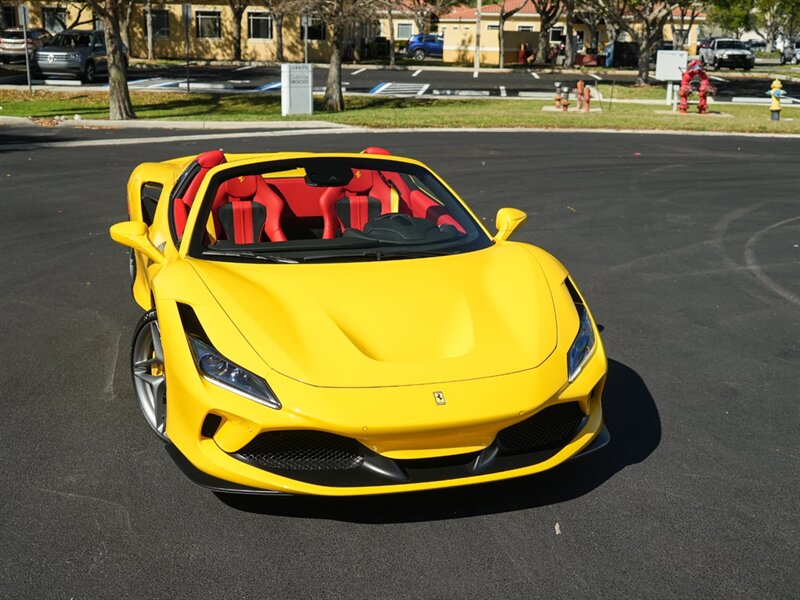 2022 Ferrari F8 Spider   - Photo 76 - Bonita Springs, FL 34134
