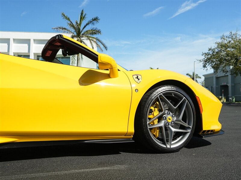 2022 Ferrari F8 Spider   - Photo 71 - Bonita Springs, FL 34134