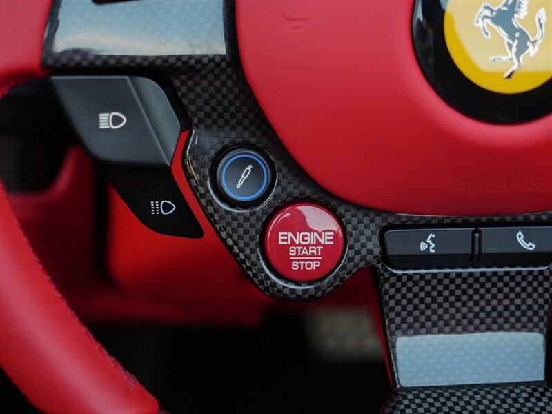 2022 Ferrari F8 Spider   - Photo 31 - Bonita Springs, FL 34134
