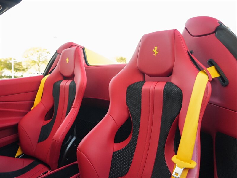 2022 Ferrari F8 Spider   - Photo 21 - Bonita Springs, FL 34134