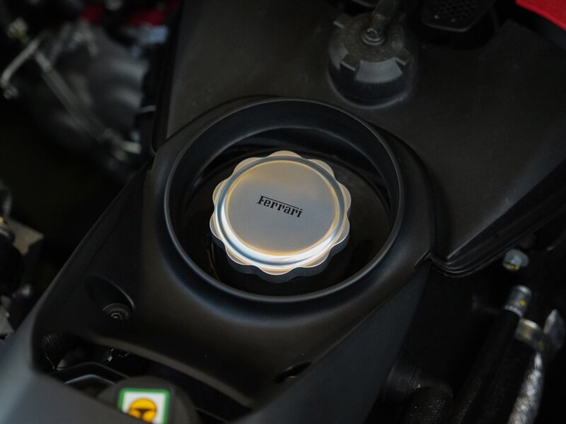 2022 Ferrari F8 Spider   - Photo 41 - Bonita Springs, FL 34134