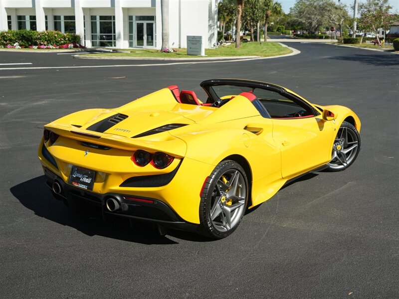 2022 Ferrari F8 Spider   - Photo 68 - Bonita Springs, FL 34134