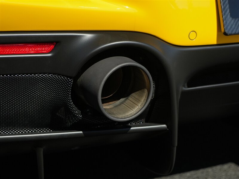 2022 Ferrari F8 Spider   - Photo 59 - Bonita Springs, FL 34134