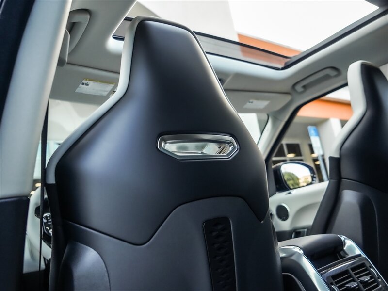 2022 Land Rover Range Rover Sport SVR - Photo 23 - Bonita Springs, FL 34134