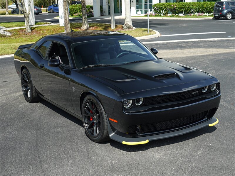 2016 Dodge Challenger SRT Hellcat   - Photo 9 - Bonita Springs, FL 34134