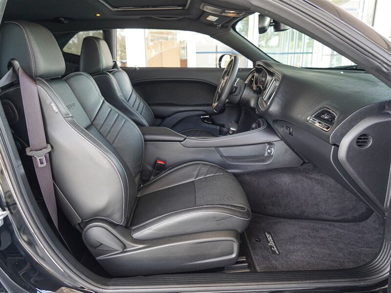 2016 Dodge Challenger SRT Hellcat   - Photo 14 - Bonita Springs, FL 34134