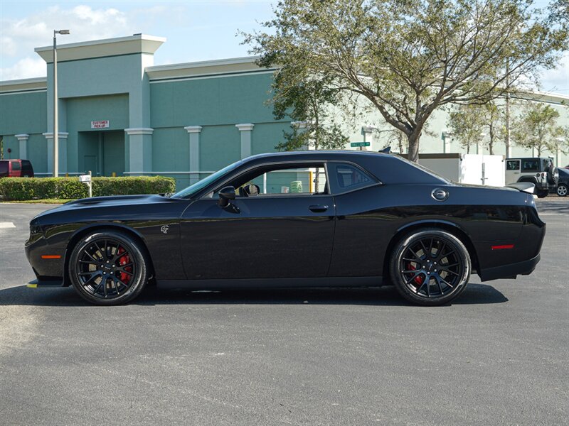 2016 Dodge Challenger SRT Hellcat   - Photo 38 - Bonita Springs, FL 34134