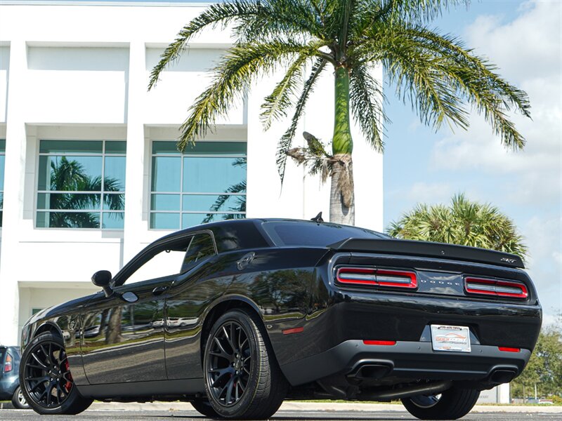 2016 Dodge Challenger SRT Hellcat   - Photo 40 - Bonita Springs, FL 34134