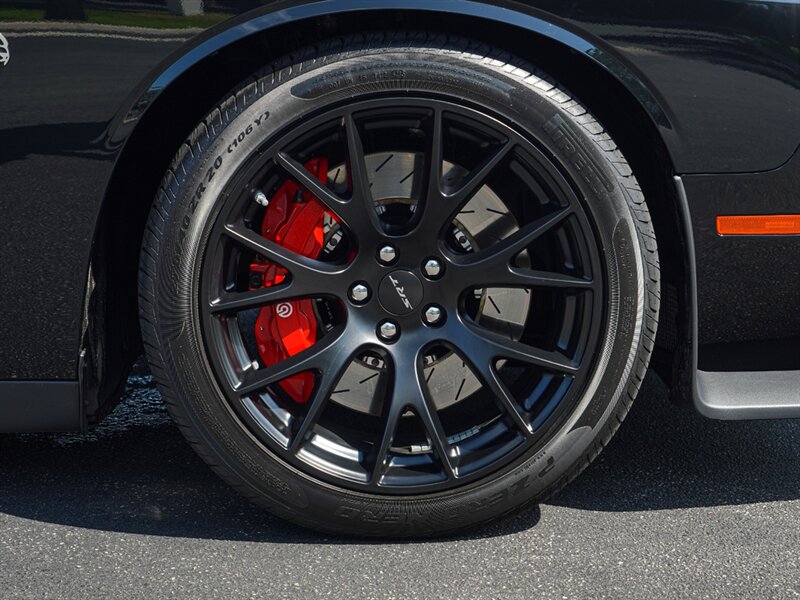 2016 Dodge Challenger SRT Hellcat   - Photo 8 - Bonita Springs, FL 34134