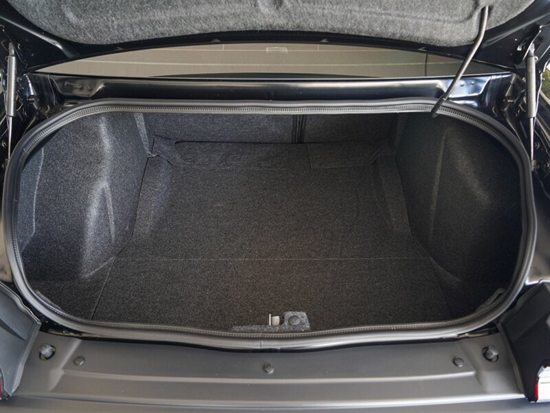 2016 Dodge Challenger SRT Hellcat   - Photo 22 - Bonita Springs, FL 34134