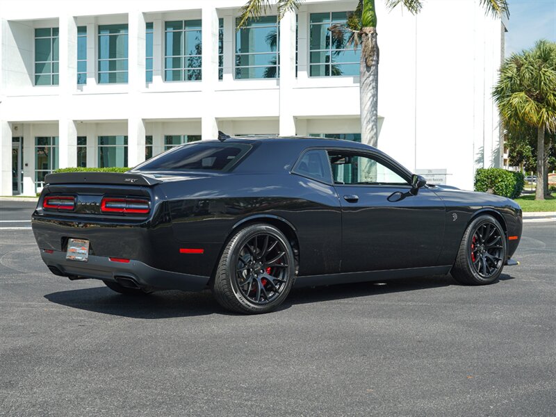 2016 Dodge Challenger SRT Hellcat   - Photo 29 - Bonita Springs, FL 34134