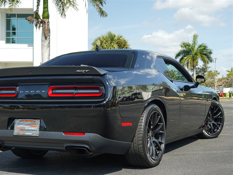 2016 Dodge Challenger SRT Hellcat   - Photo 35 - Bonita Springs, FL 34134