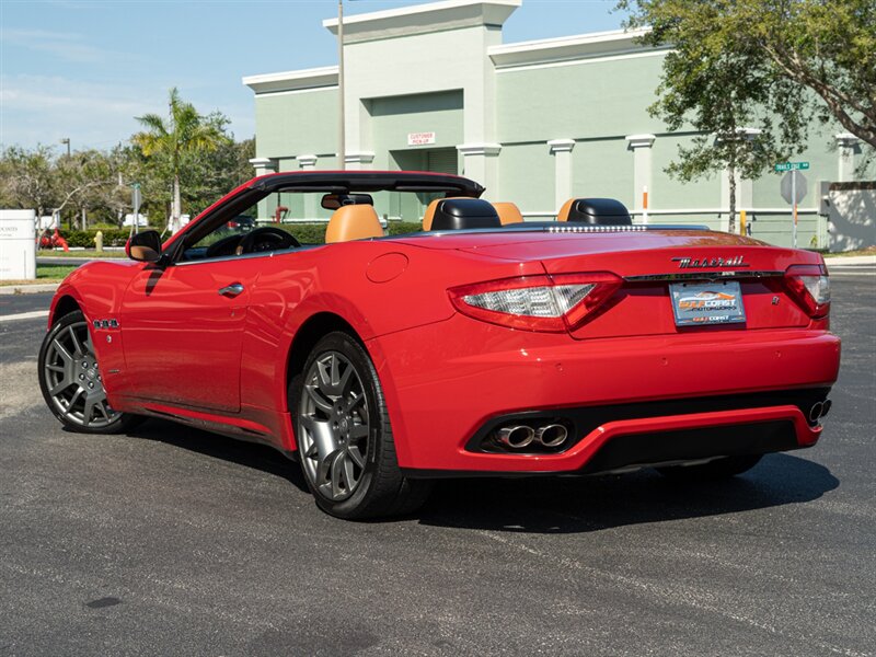 2011 Maserati GranTurismo   - Photo 4 - Bonita Springs, FL 34134