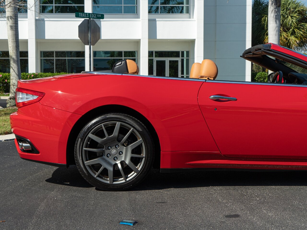 2011 Maserati GranTurismo   - Photo 31 - Bonita Springs, FL 34134