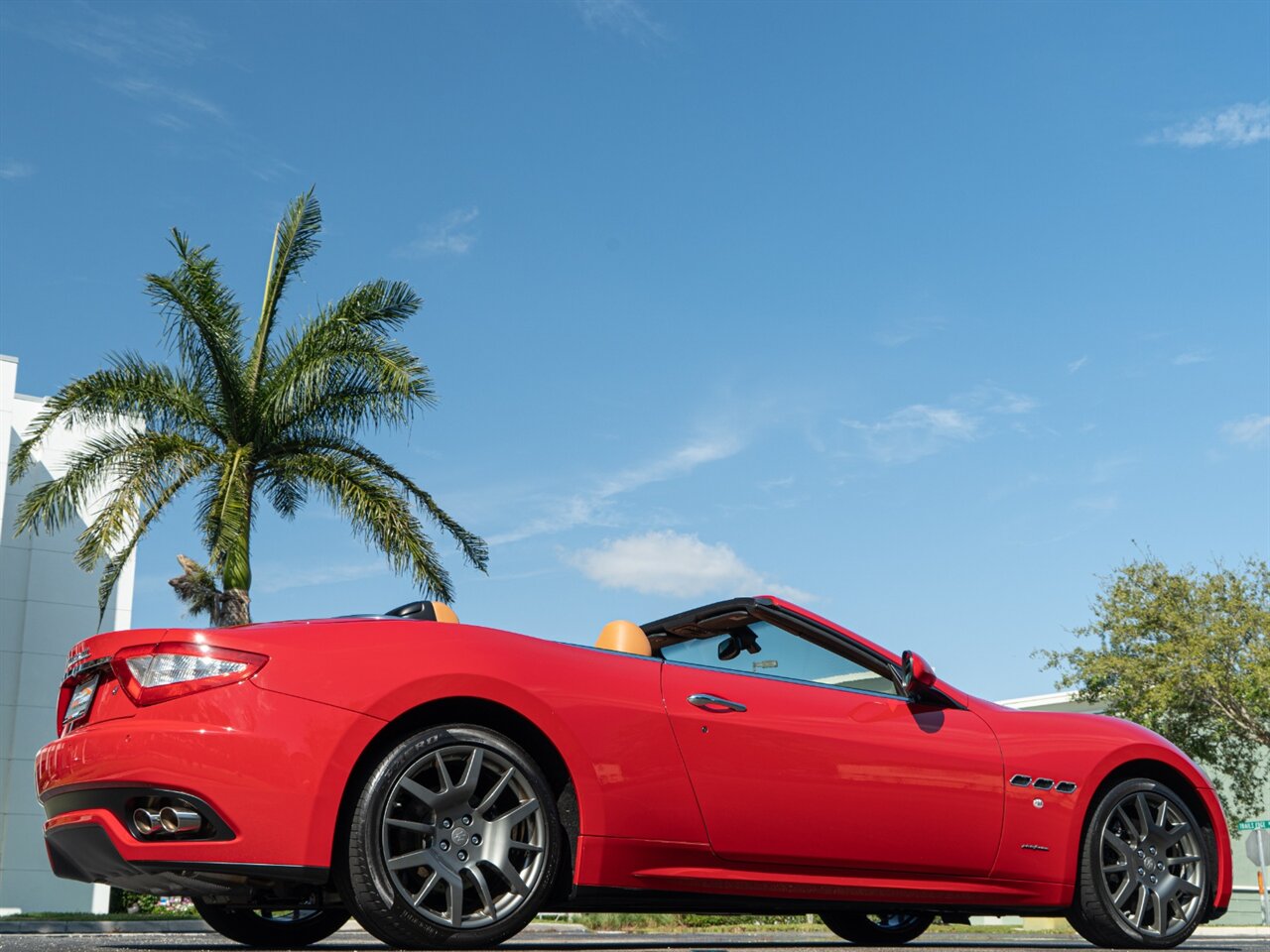 2011 Maserati GranTurismo   - Photo 34 - Bonita Springs, FL 34134