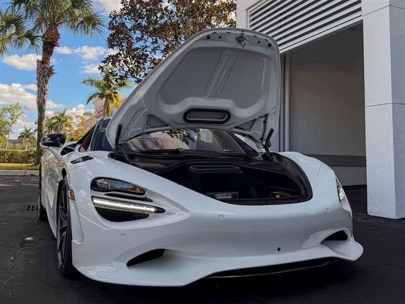 2024 McLaren 750S Spider   - Photo 40 - Bonita Springs, FL 34134