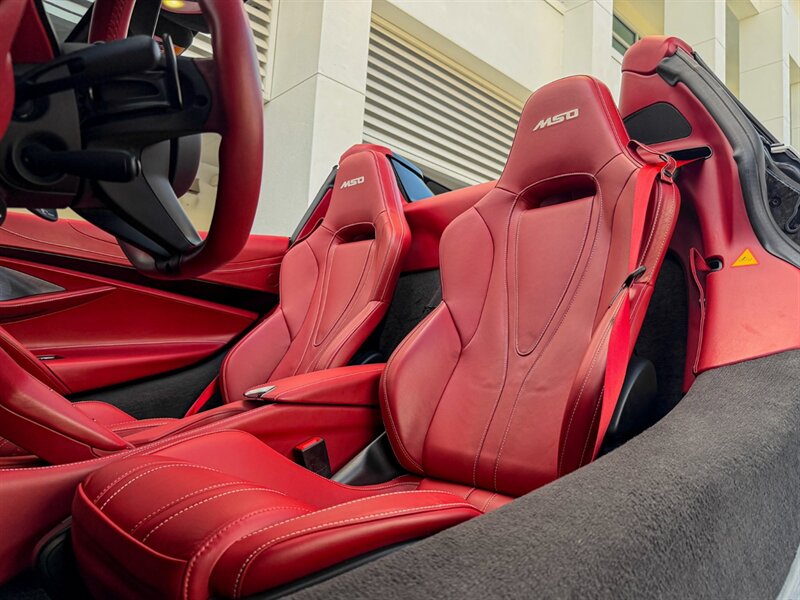 2024 McLaren 750S Spider   - Photo 26 - Bonita Springs, FL 34134