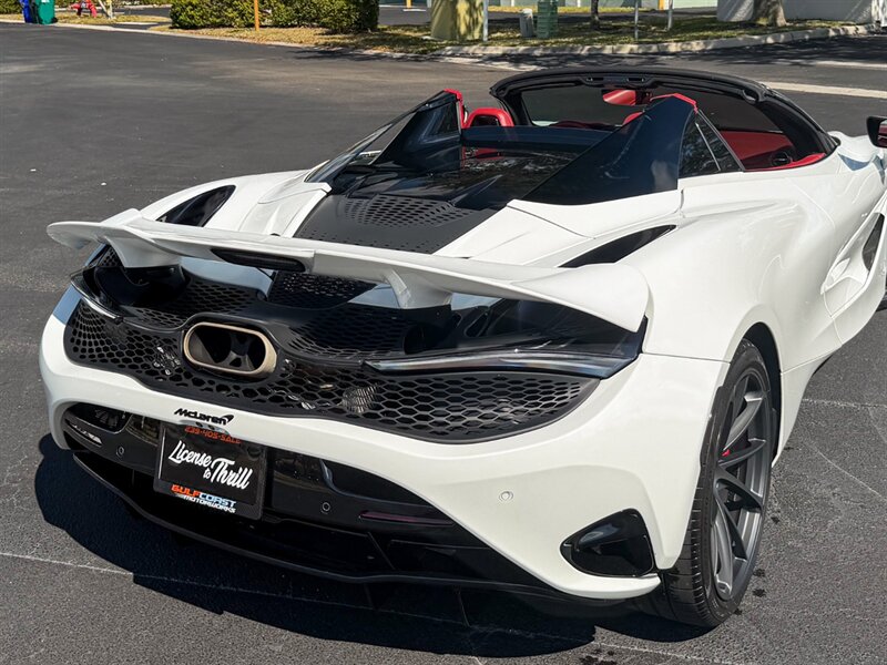2024 McLaren 750S Spider   - Photo 58 - Bonita Springs, FL 34134